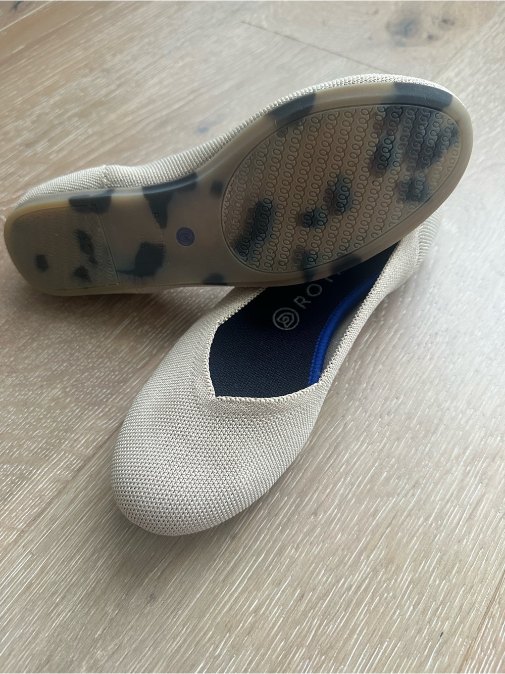 Rothy's Cream Round Toe Ballet Flats with Pattern Sole